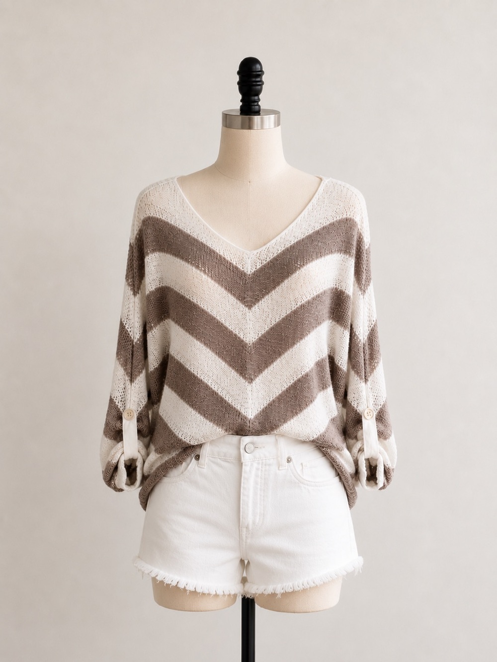 Chico's Chevron Knit Roll Tab Sleeve V-Neck Sweater Size Small
